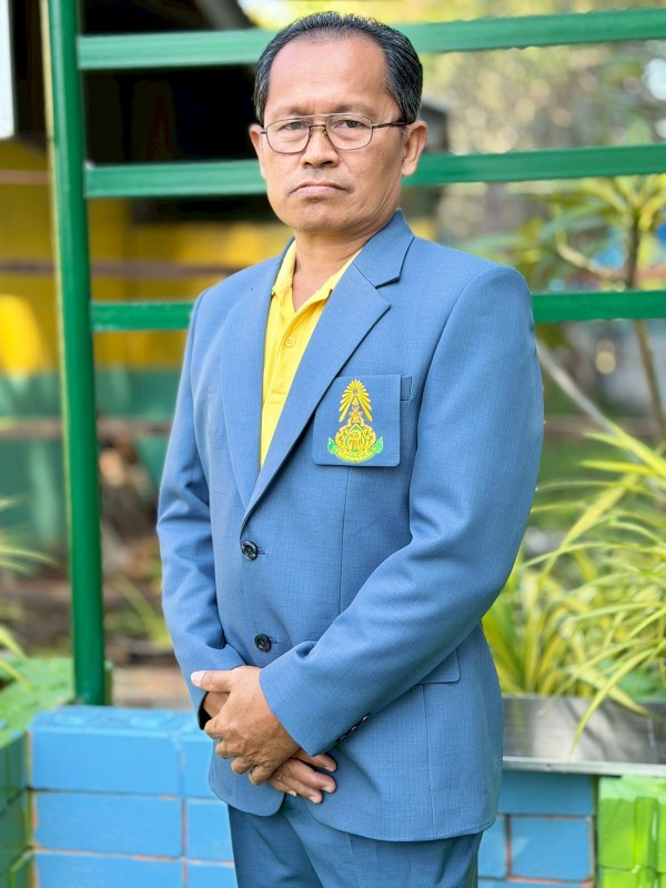 LINE ALBUM คณะครูปี 2568 ด้วยทีมสูท 251122 16